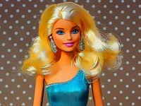 https://www.y8gamesx.com/game/blonde-dolls-hairstyle-jigsaw